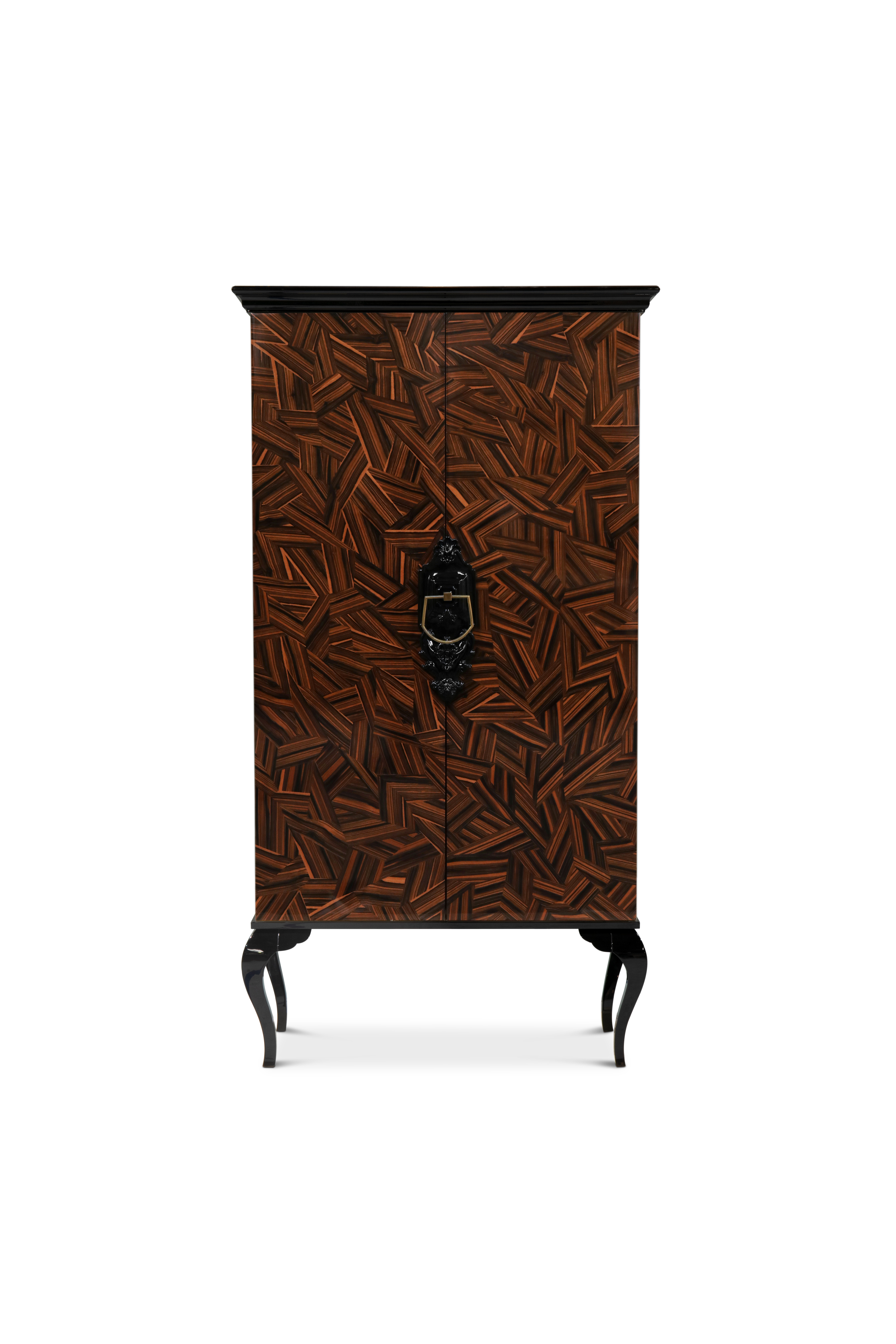 GUGGENHEIM PATCH CABINET